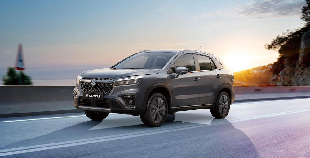 Suzuki S-Cross Front Angle View